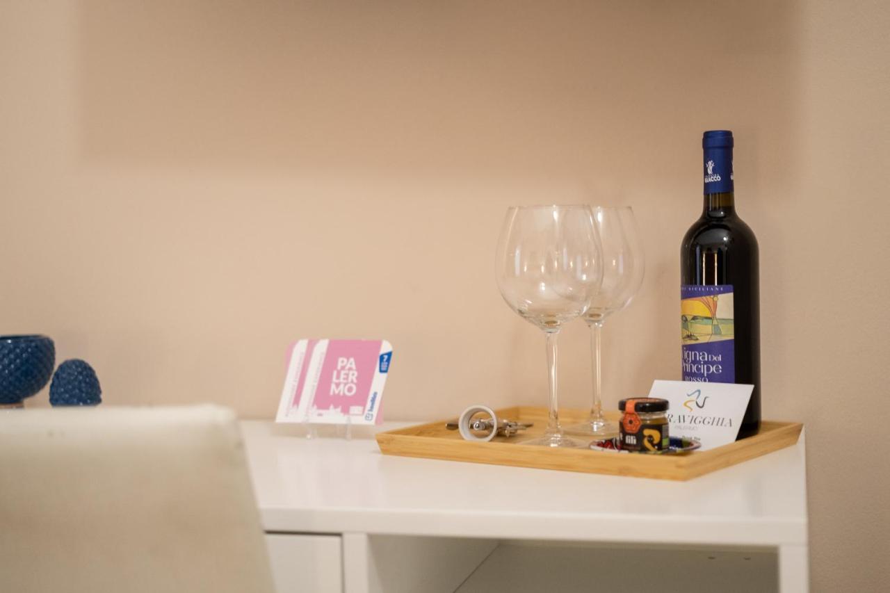 I Quattru Vuci Rooms Палермо Екстериор снимка