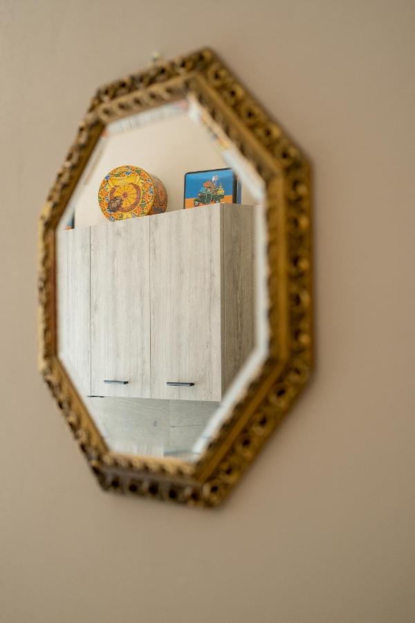 I Quattru Vuci Rooms Палермо Екстериор снимка